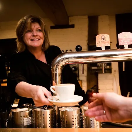 De Pingerhoeve Hotell Nuth