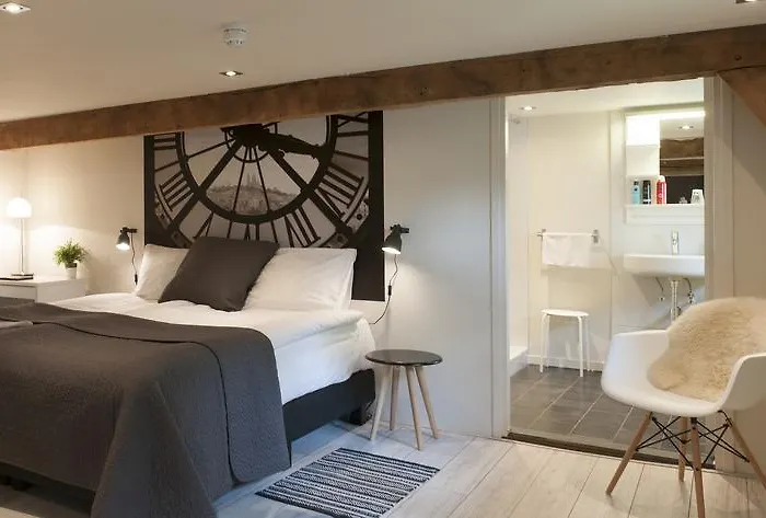 Hotel De Pingerhoeve 3*