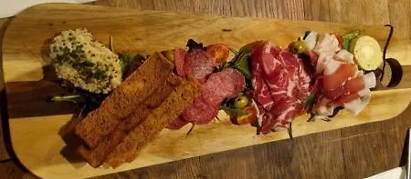 Отель De Pingerhoeve 3*